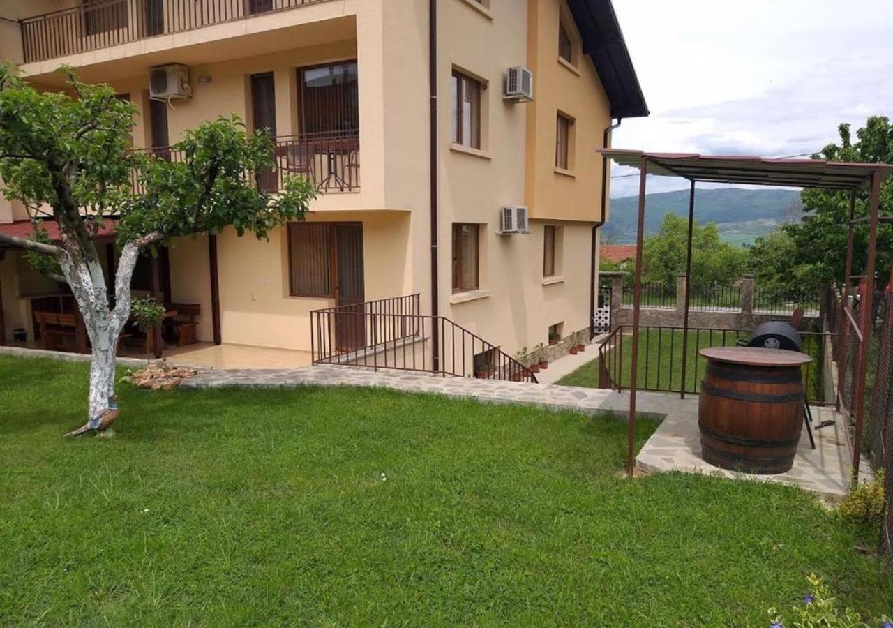 Къща За Гости Демика Saparewa Banja Exterior foto