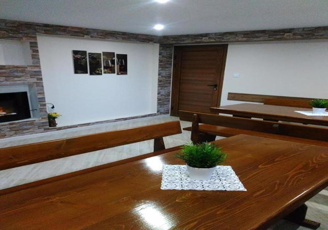 Къща За Гости Демика Saparewa Banja Exterior foto